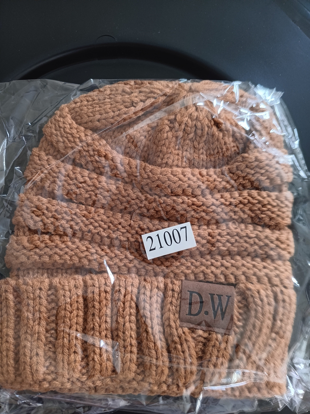 Women's Ribbed Knit Beanie Hat - Camel